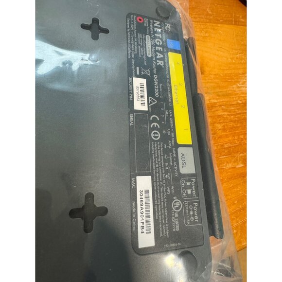 Netgear DGN2200 ADSL2+ Modem Router With Power Adapter & Ethernet Cables. Refurb - Picture 8 of 10